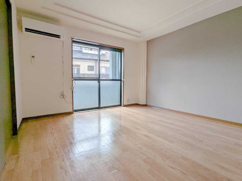 居室・リビング　図面と現状に相違がある場合には現状を優先