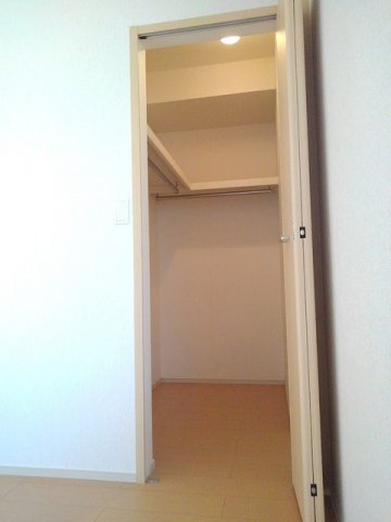 収納　たっぷりとした収納スペースです