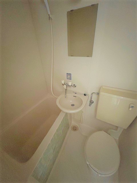 バス・シャワールーム　３点ユニット