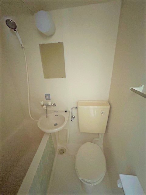 トイレ　３点ユニット　トイレ