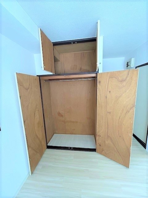 収納　洋室収納