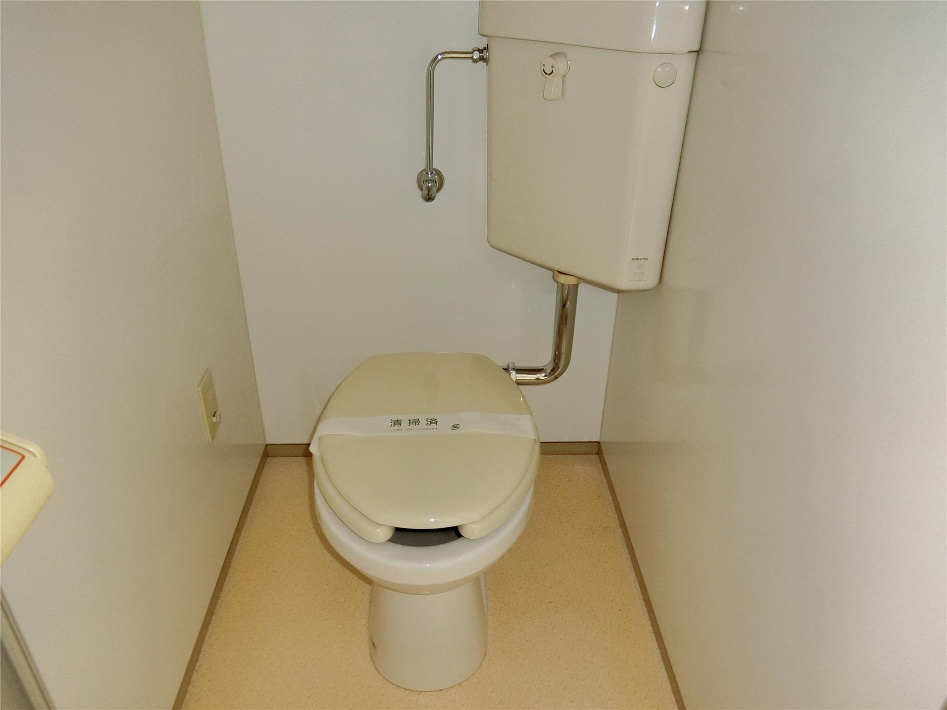 シャンス増岡のトイレ写真