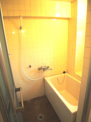 バス・シャワールーム　日々の暮らしに欠かせないお風呂です
