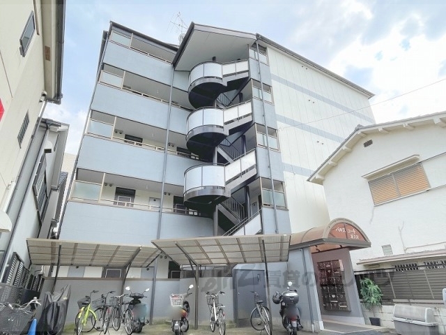 パルスコート新大宮の外観写真