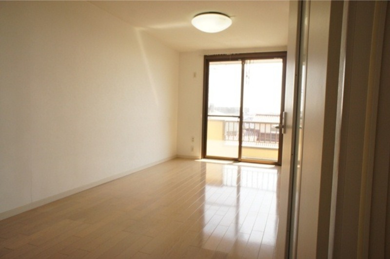 居室・リビング　図面と現状に相違がある場合には現状を優先