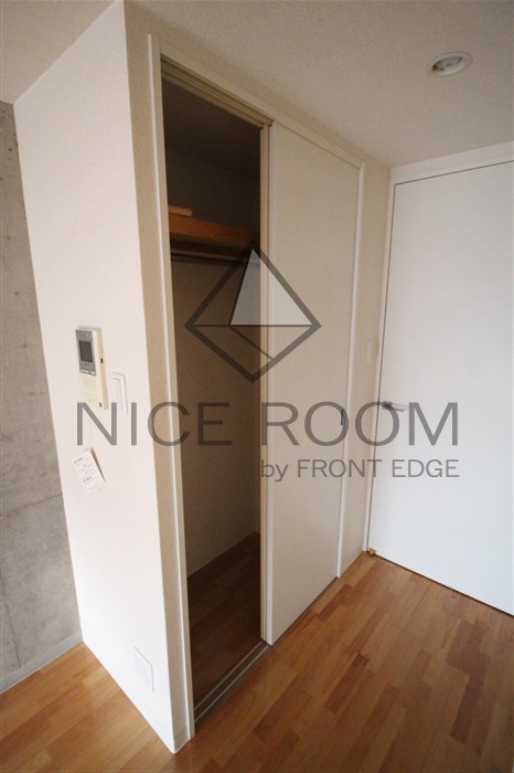 収納　エグゼ難波東　クローゼット