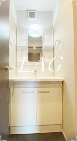 洗面設備　洗面台です。