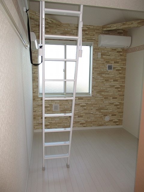 居室・リビング　※別部屋参考写真※