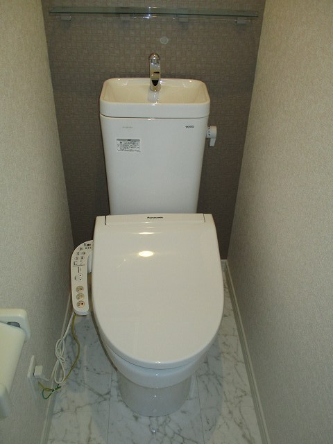 トイレ　※別部屋参考写真※