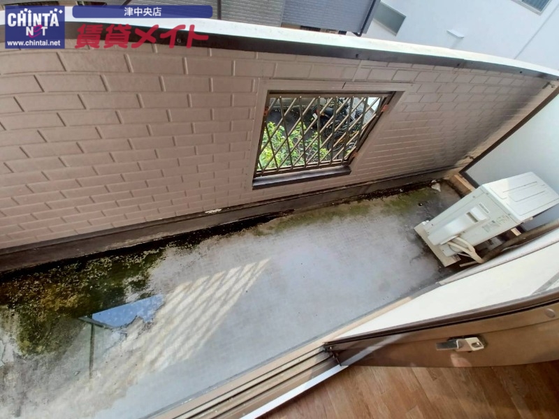 バルコニー　同型参考写真
