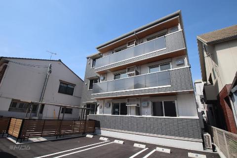 建物外観　外観写真（昼）