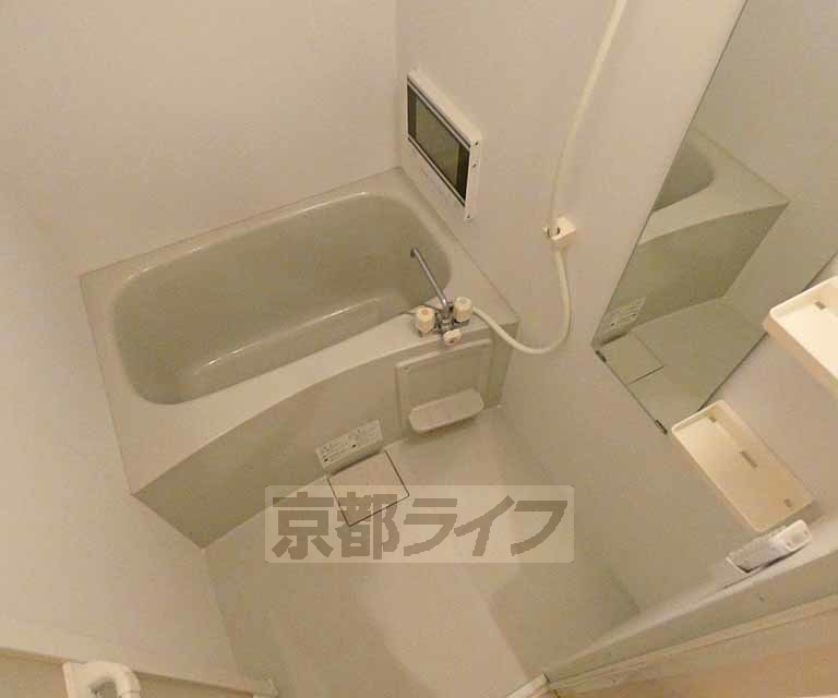 バス・シャワールーム　浴室です。