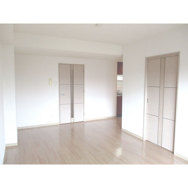 居室・リビング　広々としたリビング♪