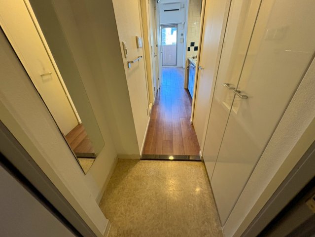 玄関　プレサンス泉セントマーク