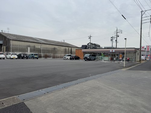 コンビニ　セブンイレブン北名古屋中之郷店（コンビニ）まで146m