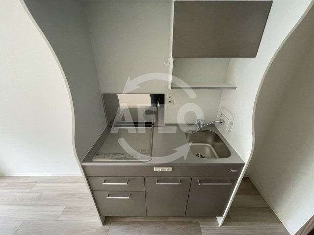 キッチン　セレニテ難波ミラク参番館　キッチン