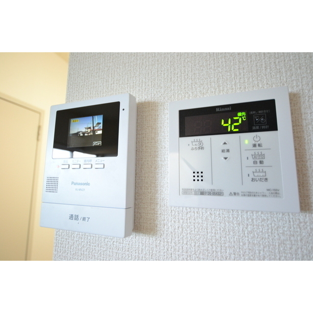 セキュリティ　モニター付きインターホン