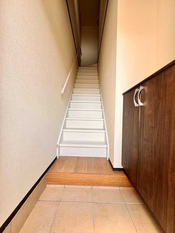 エントランス　(イメージ)