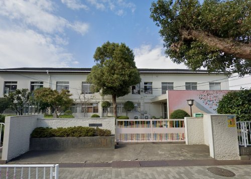 幼稚園・保育園　泉大津市立穴師幼稚園（幼稚園・保育園）まで407m