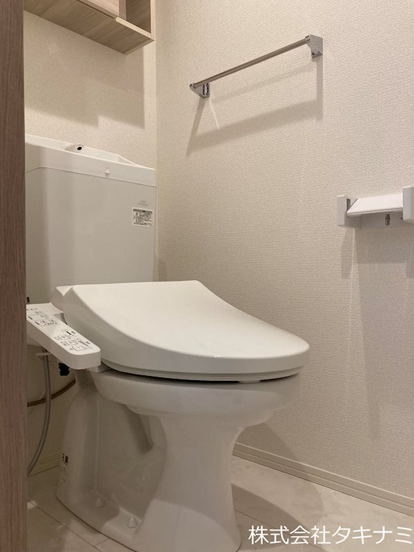 トイレ　温水洗浄暖房便座