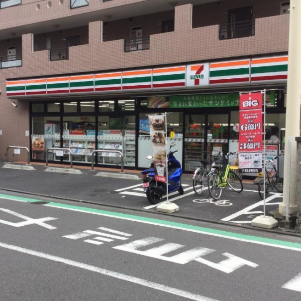 コンビニ　セブンイレブン 世田谷玉川2丁目店（コンビニ）まで310m