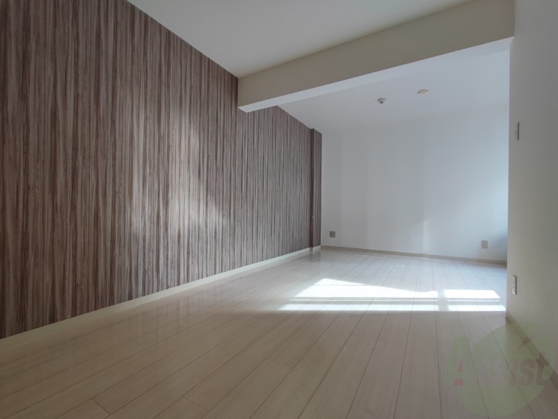 居室・リビング　広くてキレイなお部屋が広がっていて、充実した生活が送れそう。