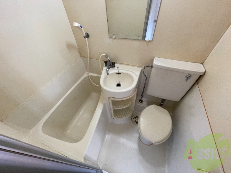 バス・シャワールーム