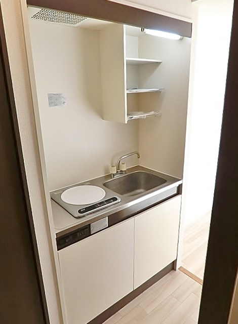 キッチン　室内写真は307号室です。