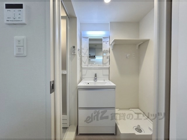 洗面設備　独立洗面台