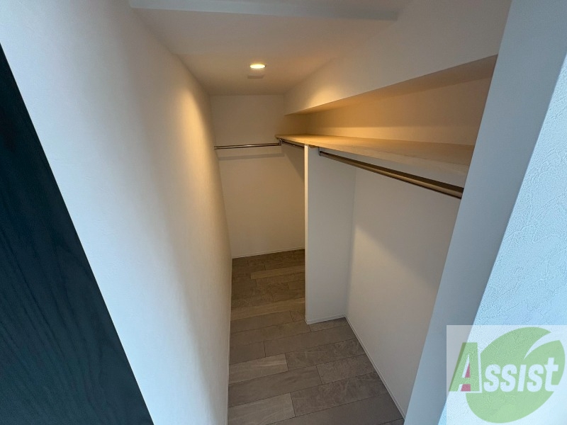 収納　収納もバッチリあるのでお部屋が片付きますよ！