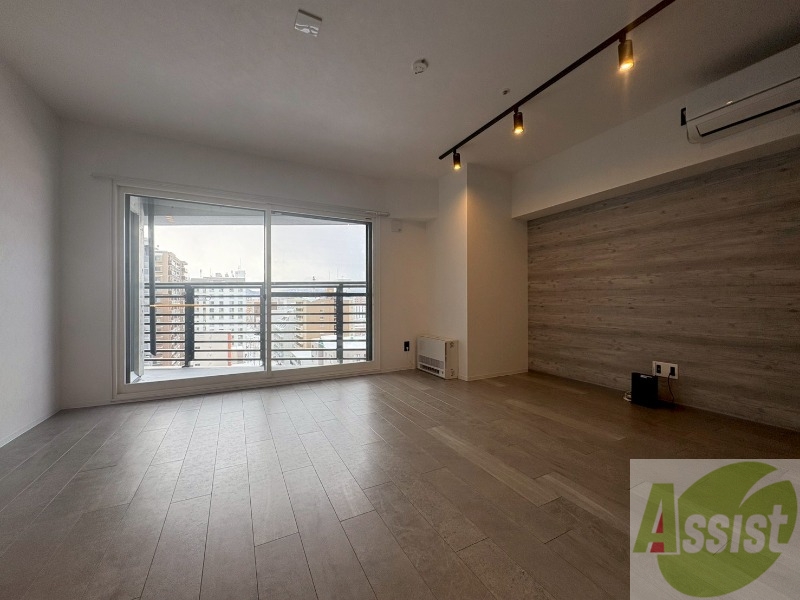 居室・リビング　広々としたリビングですね。使い勝手がよさそうですね！