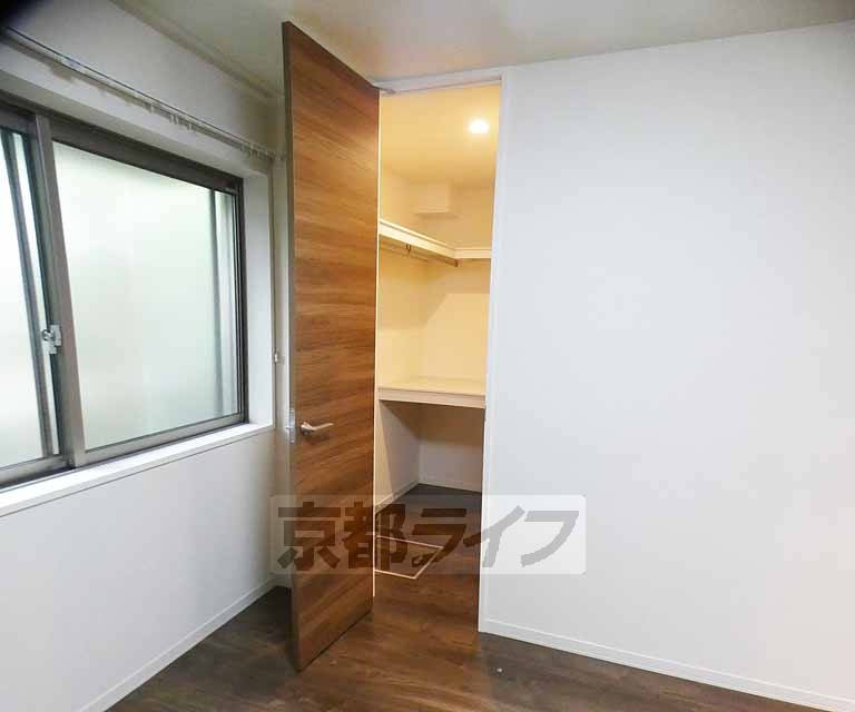 収納　他にも収納スペースあり