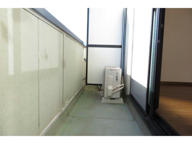 バルコニー　ベランダ