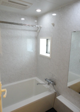 バス・シャワールーム