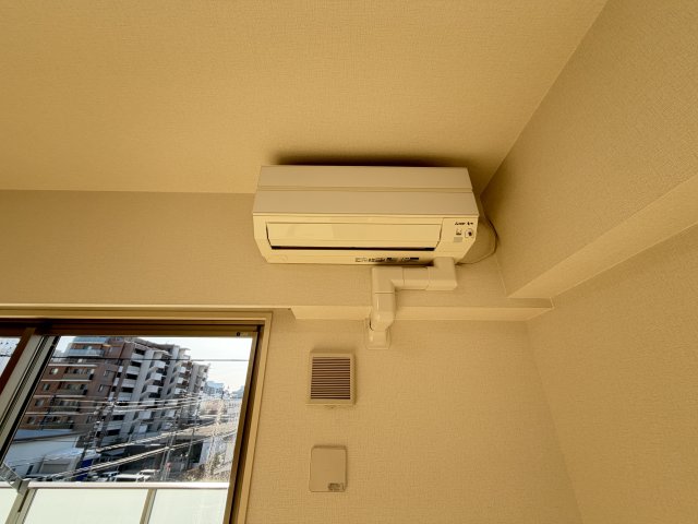 バス・シャワールーム　同型タイプの写真です。現況優先となります。