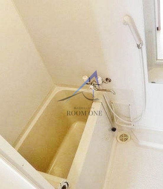 バス・シャワールーム　お風呂です。