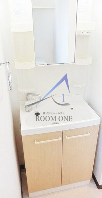 洗面設備　洗面台です。