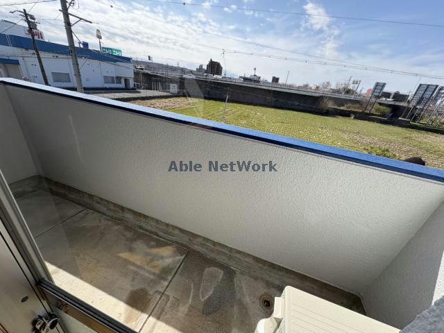 バルコニー　ベランダ