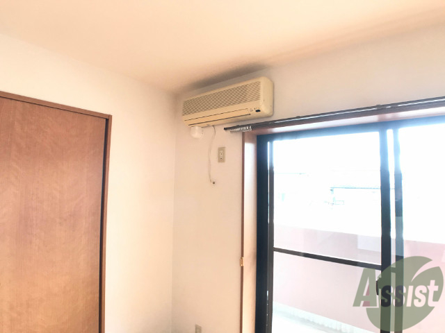 その他設備　エアコン設置済みです。これからの時代は欠かせませんよ。