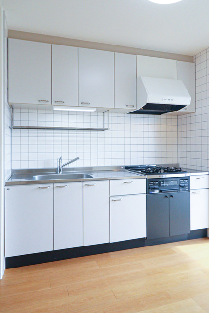 キッチン　コンロ設置済みのキッチンです