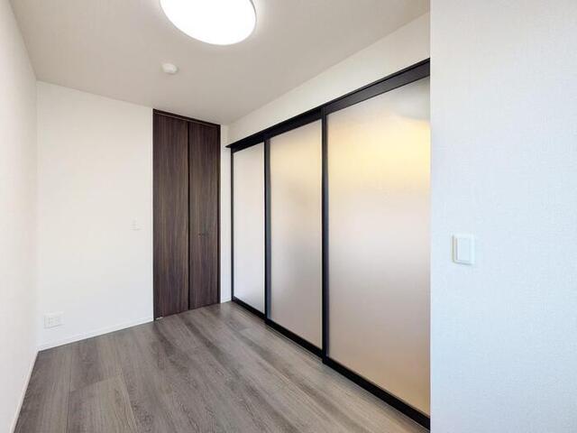 居室・リビング　洋室(3)