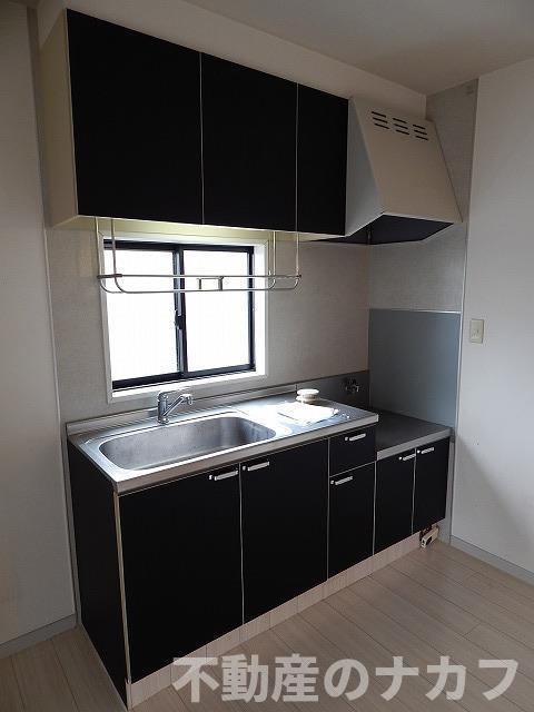 キッチン　※過去の室内写真のため現況と異なる場合があります