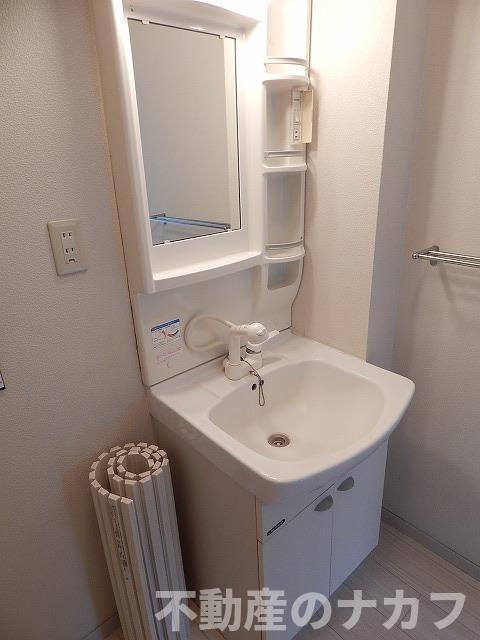 洗面設備　※過去の室内写真のため現況と異なる場合があります