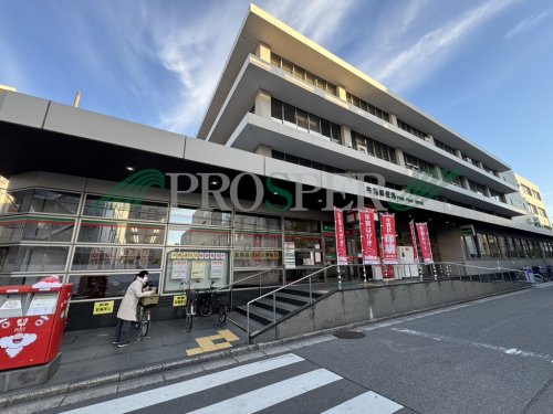 郵便局　布施郵便局（郵便局）まで378m