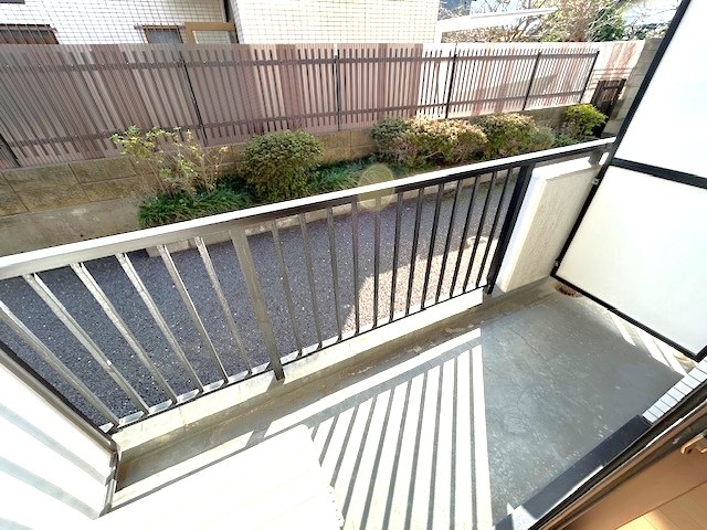 バルコニー　※他号室の写真です