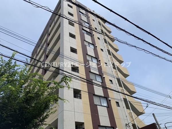建物外観　建築中