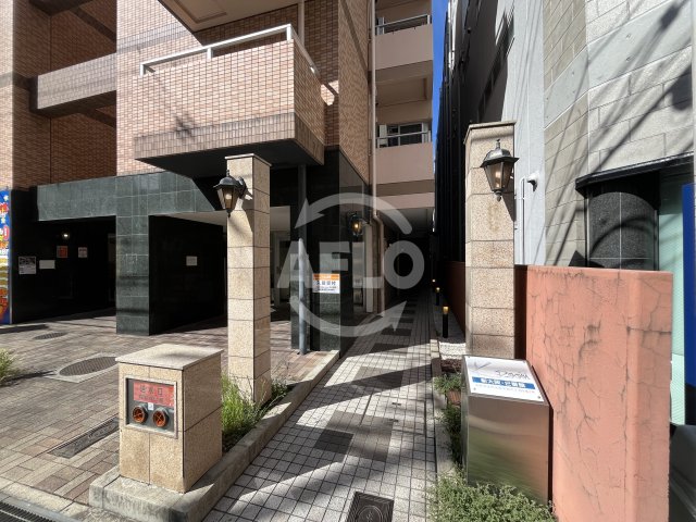 エントランス　クルーム新大阪2番館　エントランス