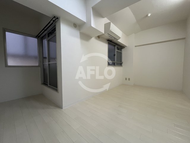 居室・リビング　クルーム新大阪2番館　リビング