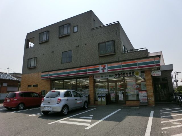 コンビニ　セブンイレブン検見川店（コンビニ）まで540m
