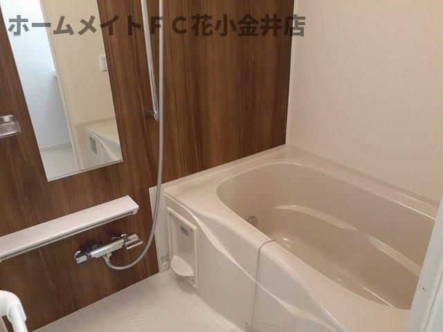 バス・シャワールーム　日々の疲れを癒すお風呂付です